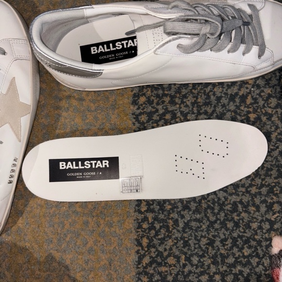 Men's Super-Star Metal-Logo Leather Low-Top Sneakers-Size-43/NWOB - Picture 9 of 12